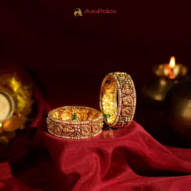 22K Lakshmi Shankha Gold Bangles with Pearls & Ruby Pota